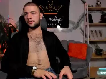 Offline maximusclark1_ on Chaturbate