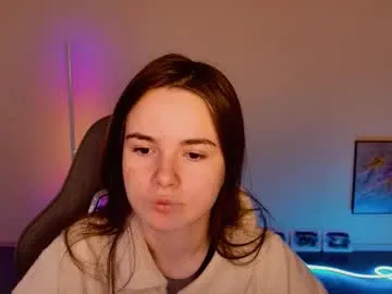 Offline maybloom_ on Chaturbate