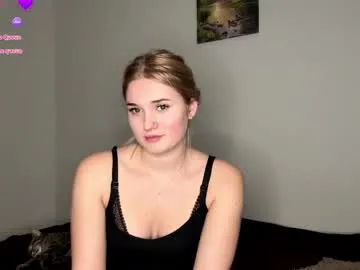 Private melaniepavan on Chaturbate