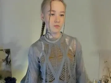 Freechat melodievejar on Chaturbate