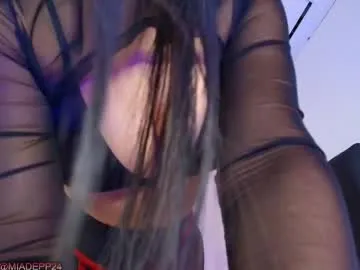 Freechat mia_depp on Chaturbate