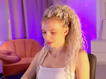 Offline mia_silk on Chaturbate