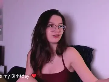 Offline miabellee_ on Chaturbate