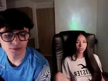 Offline mikeyvioleta on Chaturbate