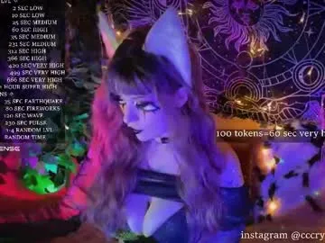 Freechat mirareed on Chaturbate