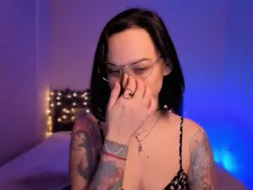 Offline miraskyy on Chaturbate