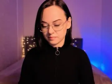 Offline miraskyy on Chaturbate