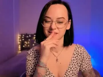 Offline miraskyy on Chaturbate