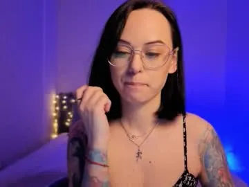 Offline miraskyy on Chaturbate