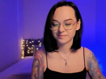 Offline miraskyy on Chaturbate