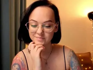 Offline miraskyy on Chaturbate