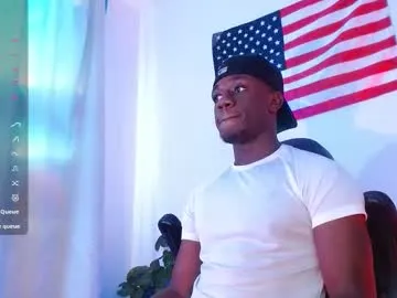 Offline mylowallacee on Chaturbate