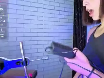 Offline nena_cupcake_ on Chaturbate