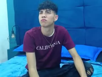 Freechat neoraptis on Chaturbate