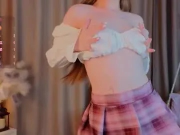 Freechat pearl_bloom on Chaturbate