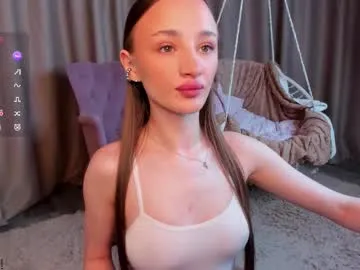 Freechat pearl_bloom on Chaturbate