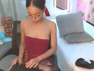 Freechat peneelopeecute on Chaturbate