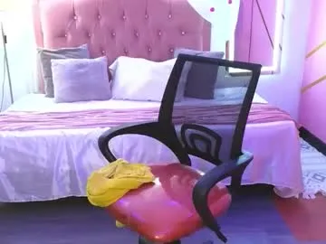 Freechat peneelopeecute on Chaturbate