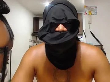 Offline petarda333 on Chaturbate