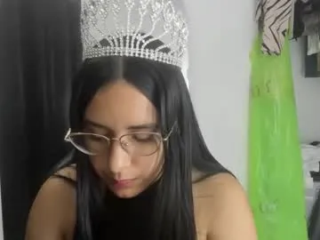Offline queen_findom1 on Chaturbate