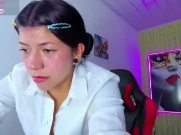 Offline raven_rouge on Chaturbate