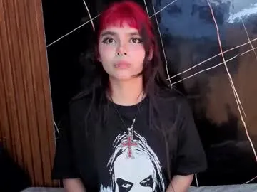 Freechat raven_rox_ on Chaturbate