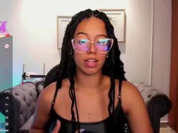 Offline raven_stonee on Chaturbate