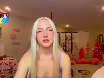 Offline riababe on Chaturbate