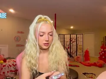 Offline riababe on Chaturbate