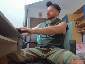 Offline ryanstone_ on Chaturbate