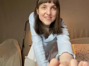 Away saphirree on Chaturbate