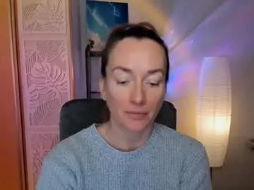 Offline save_the_qween on Chaturbate