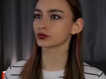 Freechat secrethustle on Chaturbate