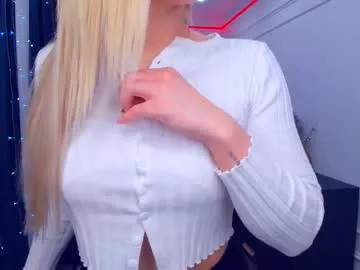 selenaemoore on Chaturbate