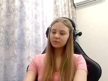 Offline sherrylkeep on Chaturbate