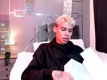 Offline sky_jules on Chaturbate