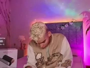 Offline sky_jules on Chaturbate