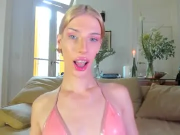 Offline sn0wcat on Chaturbate