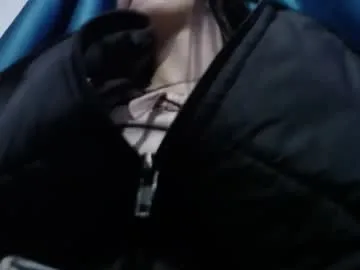 Offline sofii_cute01 on Chaturbate