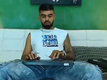 Offline stephenbrown_ on Chaturbate