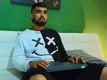 Offline stephenbrown_ on Chaturbate