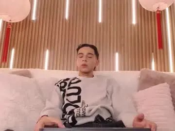 Freechat stuart_sweet on Chaturbate