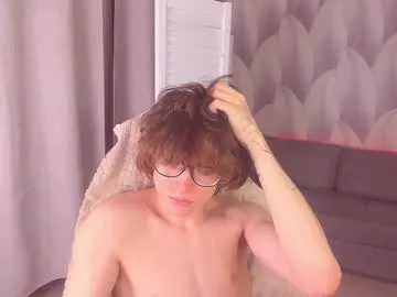 Offline syndydels on Chaturbate