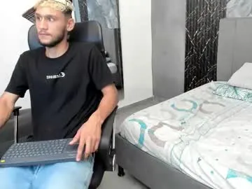 Offline tedyx99 on Chaturbate