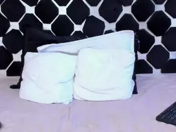 Offline thiagos19 on Chaturbate