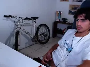 Freechat thieves_us on Chaturbate