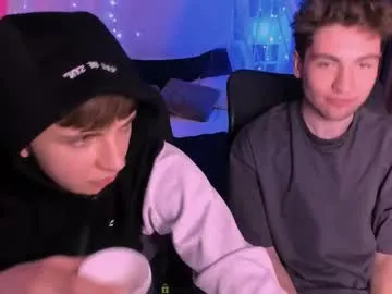 Freechat travis_wolf_ on Chaturbate