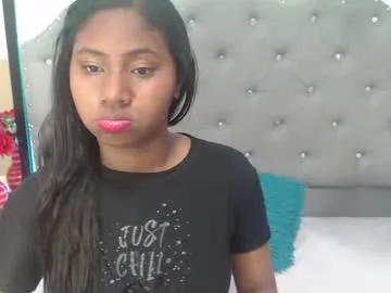 Offline valentinavega18x on Chaturbate