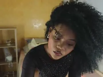 Offline vanestrauss on Chaturbate