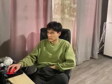 Freechat vialeras on Chaturbate